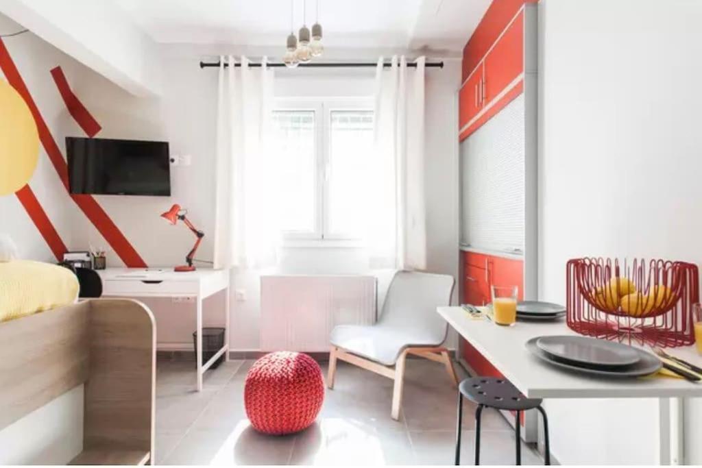 Colorful Apartment In Atina Dış mekan fotoğraf